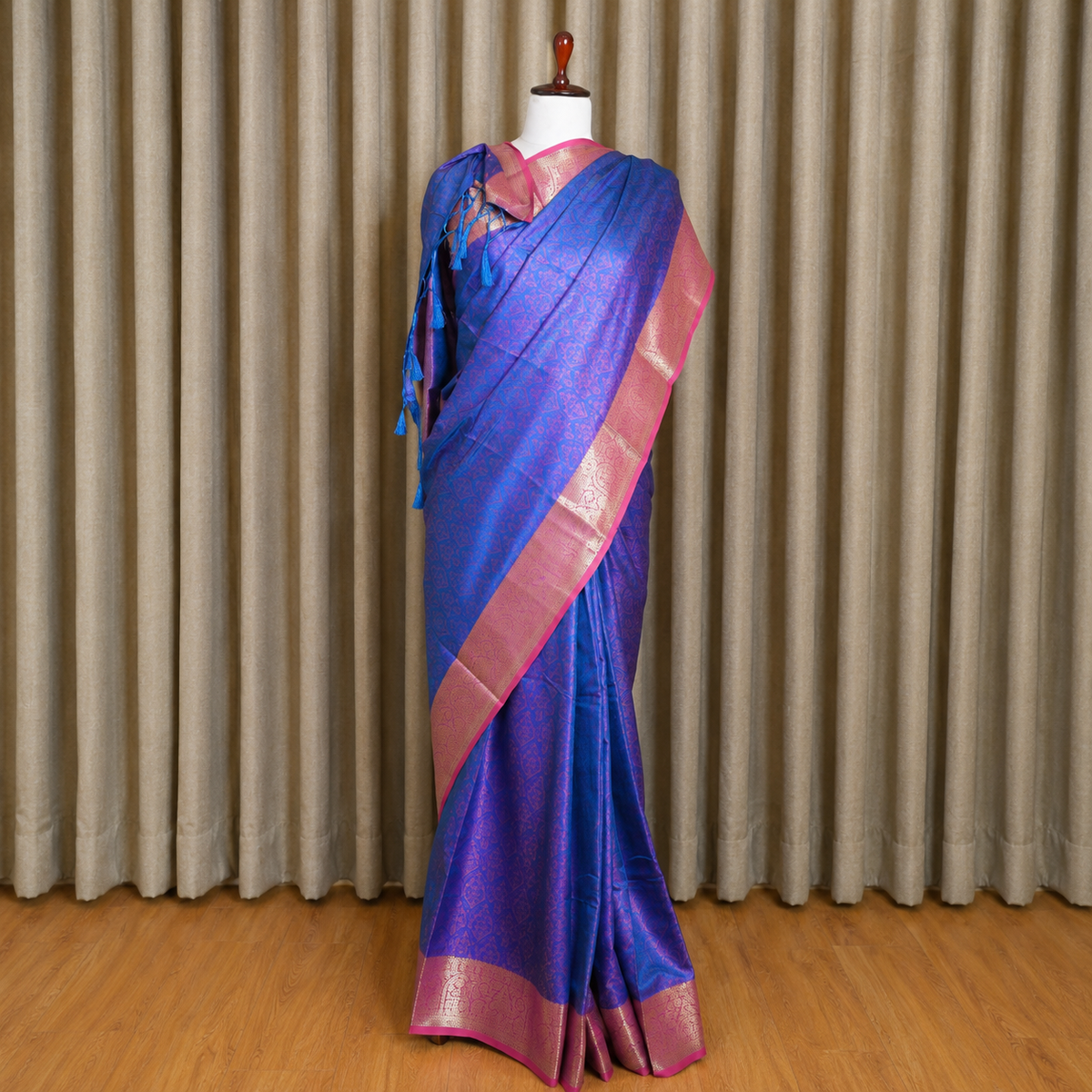 Kashmiri Saree