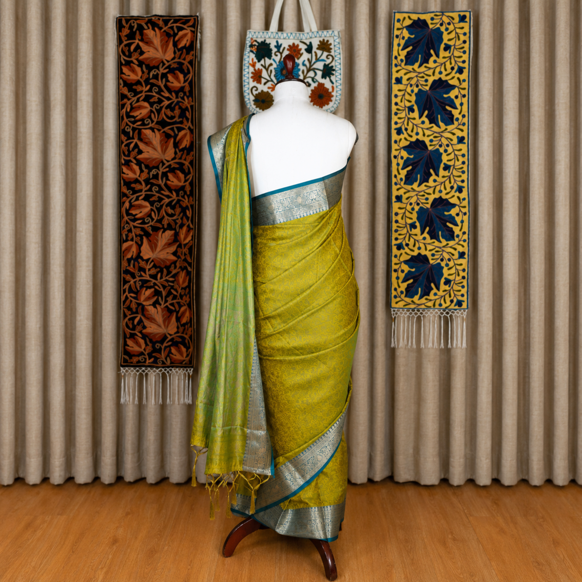Kashlure Lime Green Banarasi Jacquard Silk Saree