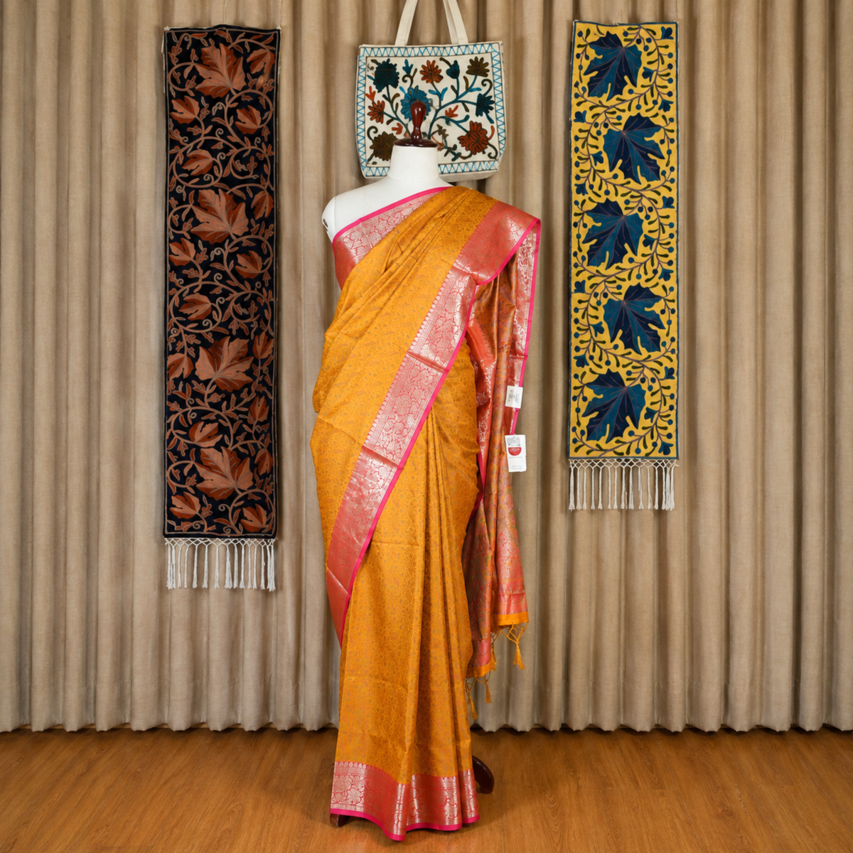 Kashlure Lime Green Banarasi Jacquard Silk Saree