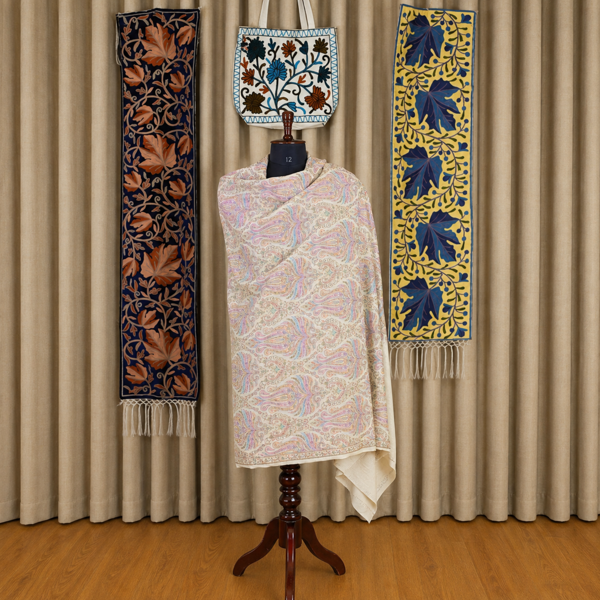 Kashmiri Jamawar Silk Ivory Stole | Kashlure
