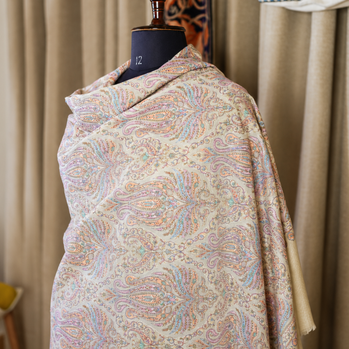Kashmiri Jamawar Silk Ivory Stole | Kashlure