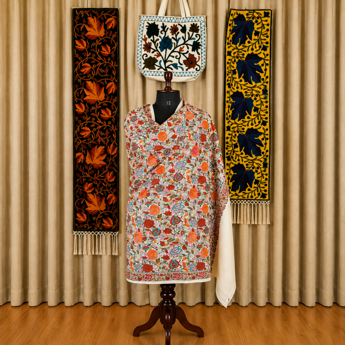 Off-White Kashmiri Floral Jamawar Stole | Kashlure