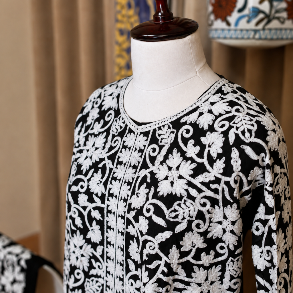 Aari Embroidered Kurta with Palazzo Co-Ord Set | Kashlure (Copy) (Copy) (Copy)