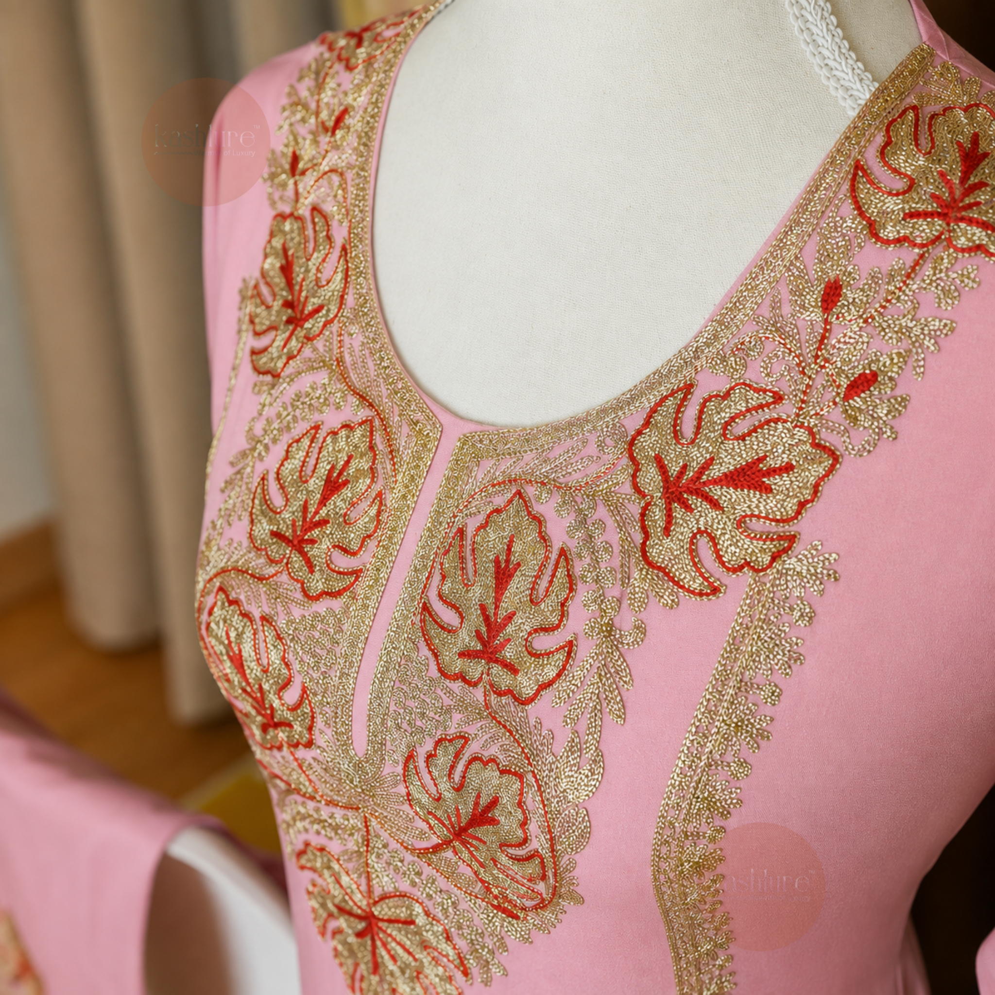 Aari Embroidered Kurta with Palazzo Co-Ord Set | Kashlure