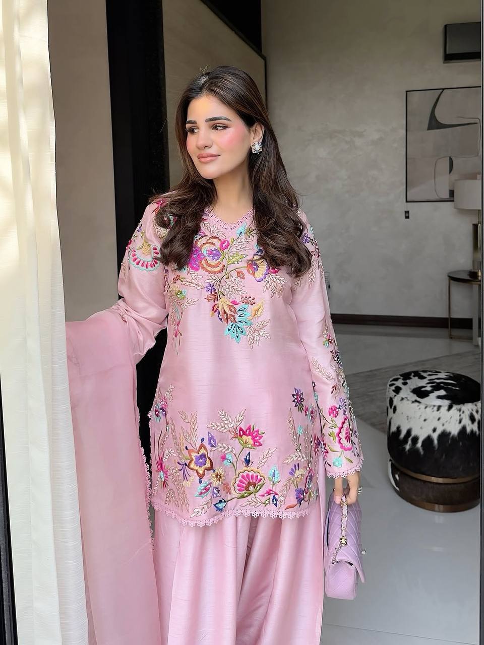 Luxury Pastel Pink Crape Silk Salwar Suit Set with Intricate Floral Embroidery & Organza Dupatta